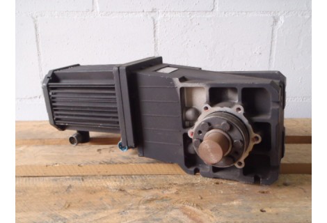 Lenze MDSKSRS071-03. Unused.