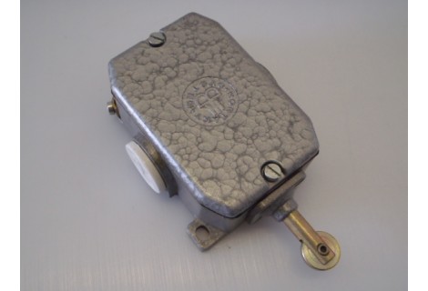 Eindschakelaar, 2 fase.