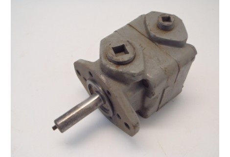 Vickers  V230 - 11 - 1C -12  old stock, unused.