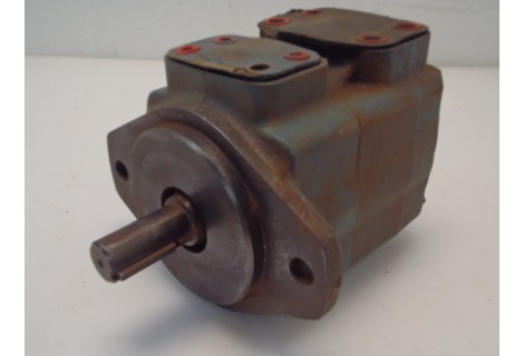 Vickers 25V21A 1C 22R old stock, unused.