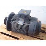 .4,5KW / 19 KW 1475 RPM / 2930 RPM Electramo. Unused 