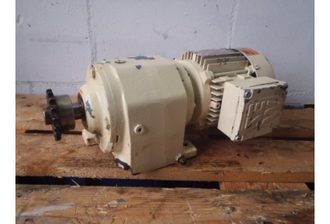 87 RPM 0,37 KW SEW-Eurodrive, used. LET OP mist 1 montagevoet !!!!!