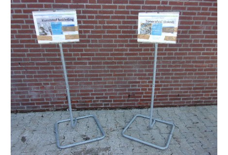 waarschuwingsbord informatiebord bouwterrein bouwput 