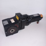 Allen-Bradley Kinetix VPL-B0753-PJ12AA 0,65kW Servomotor / NORD SK93072. Unused.