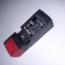S.I.S. Omron D4NS-1BF Series Safety Interlock Switch, 2NC