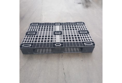 Kunststof pallet open bovendek, half zwaar 80x120cm, gebruikt