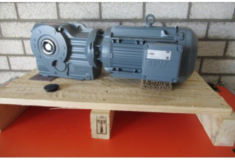 193  RPM 2,2 kW Asmaat 40 mm  IE3. UNUSED 