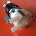 HEIDOLPH 523.300 vloeistofpomp   230 Volt  23 watt. New old stock.