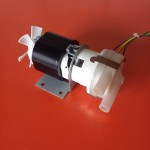 HEIDOLPH 523.300 vloeistofpomp   230 Volt  23 watt. New old stock.