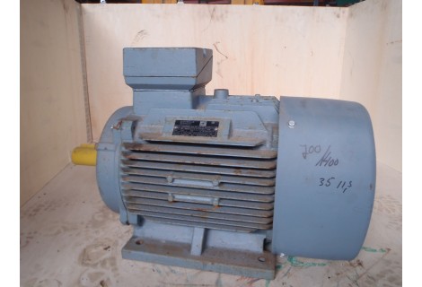.3,5 /12,5 KW Dutchi 720 RPM/1445 RPM Unused