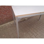 Rimas. Werktafel, werkbank. 80 cm x 160 cm x 97 cm