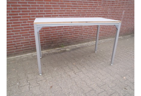 Rimas. Werktafel, werkbank. 80 cm x 160 cm x 97 cm